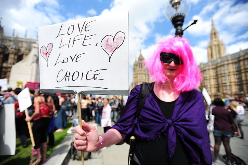 prochoice-abortion-protest--london_749654